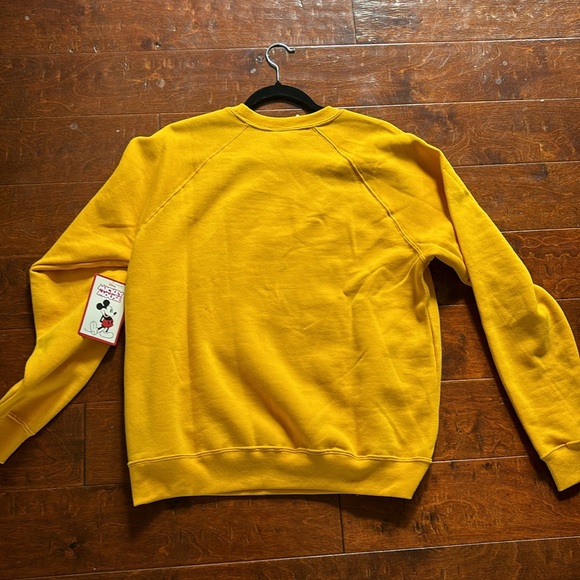 Disney World Mickey Mouse sweatshirt - Picture 4 of 4